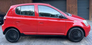Toyota YARIS benzyna - salon Polska Legionowo - zdjęcie 8