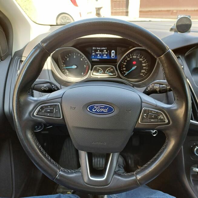 Ford Focus 1.5 Kombi 2016 Katowice - zdjęcie 5