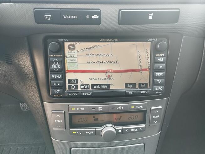 Toyota Avensis 2.0d4d 126kM Navi Hak Warszawa - zdjęcie 11