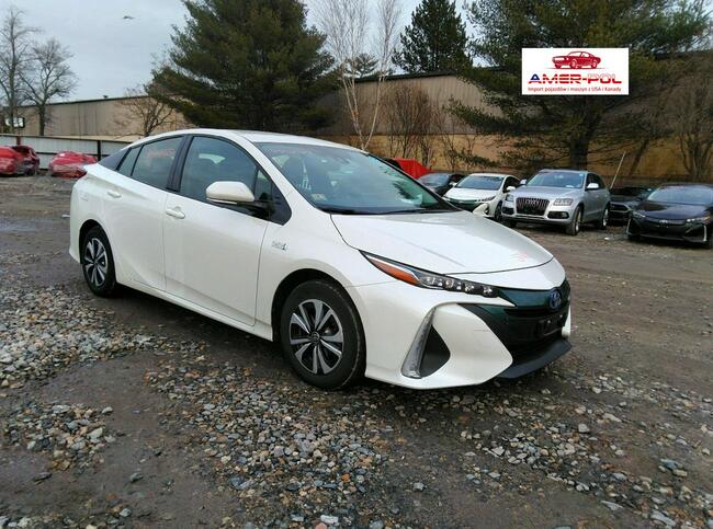 Toyota Prius Prime, 2017, 1.8L, porysowany lakier Warszawa - zdjęcie 1