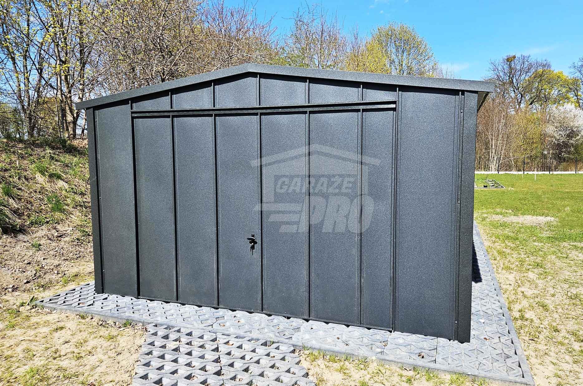Garaż blaszany 4x6 m - brama uchylna  blacha na rąbek dach GP741 Jastrowiec - zdjęcie 3