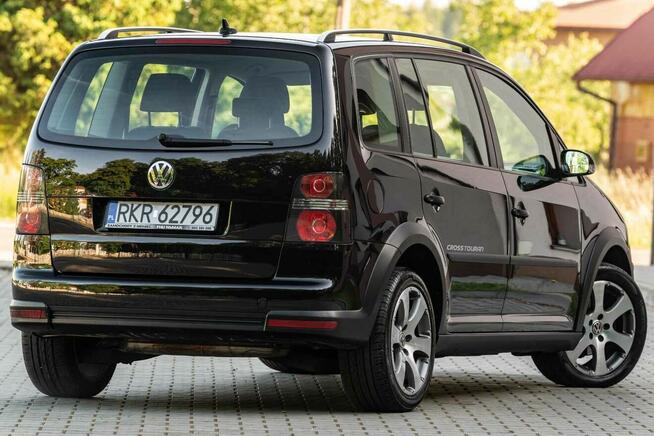 Volkswagen Touran | BARDZO ZADBANY Targowiska - zdjęcie 1