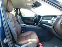 Volvo XC 60 z Gwarancją Skóra  Model 2020r Żyrardów - zdjęcie 8