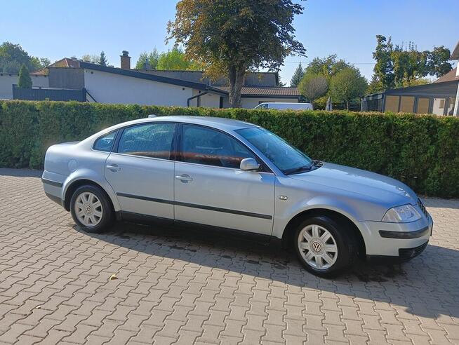 Volkswagen Passat B5 fl sedan Opoczno - zdjęcie 3