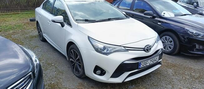 Toyota Avensis 2.0 D-4D Premium Dąbrowa Górnicza - zdjęcie 2