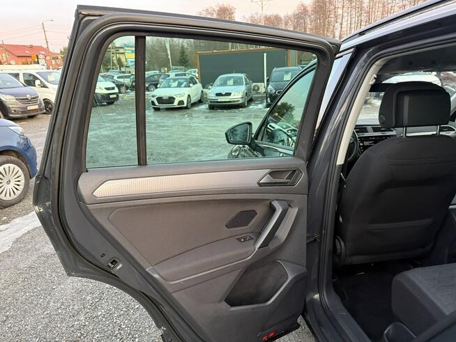 Volkswagen Tiguan Salon PL. Plug-in. Bezwypadkowy. Serwis ASO Rybnik - zdjęcie 12