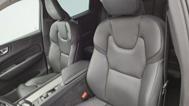 Volvo XC 60 B4 B Plus Bright aut ! Z Polskiego Salonu ! Faktura VAT ! Warszawa - zdjęcie 11