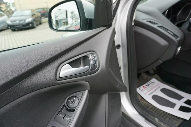 Ford Focus zarejestrowany, ubezpieczony, polski salon Opole - zdjęcie 10