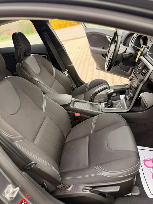 Volvo V40 2.0Diesel_FullLed_Bezwypadkowy_AsoSerwis_ Rzekuń - zdjęcie 6