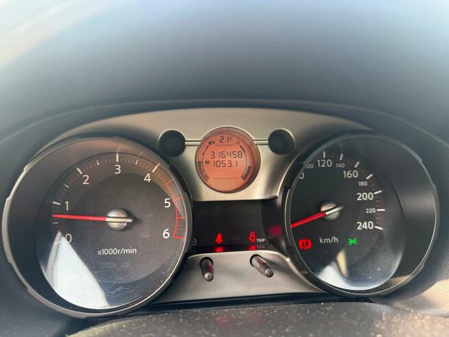 Nissan Qashqai I 2.0 | Skórzana tapicerka | Zadbany | Zareje Wałbrzych - zdjęcie 2