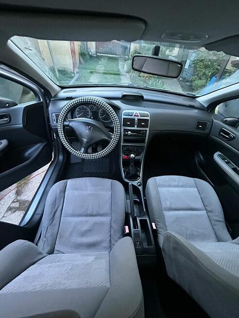 Peugeot 307 1.4. Tomaszów Mazowiecki - zdjęcie 9