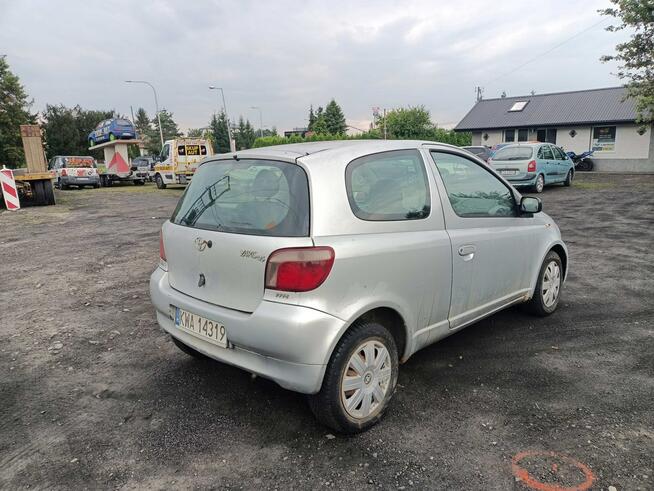 Toyota Yaris 1.3 03r Tarnów - zdjęcie 4