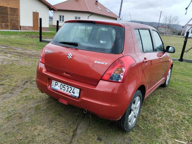 Suzuki Swift 1.5 benzyna 2008 r. 173 tys. km Dębica - zdjęcie 3