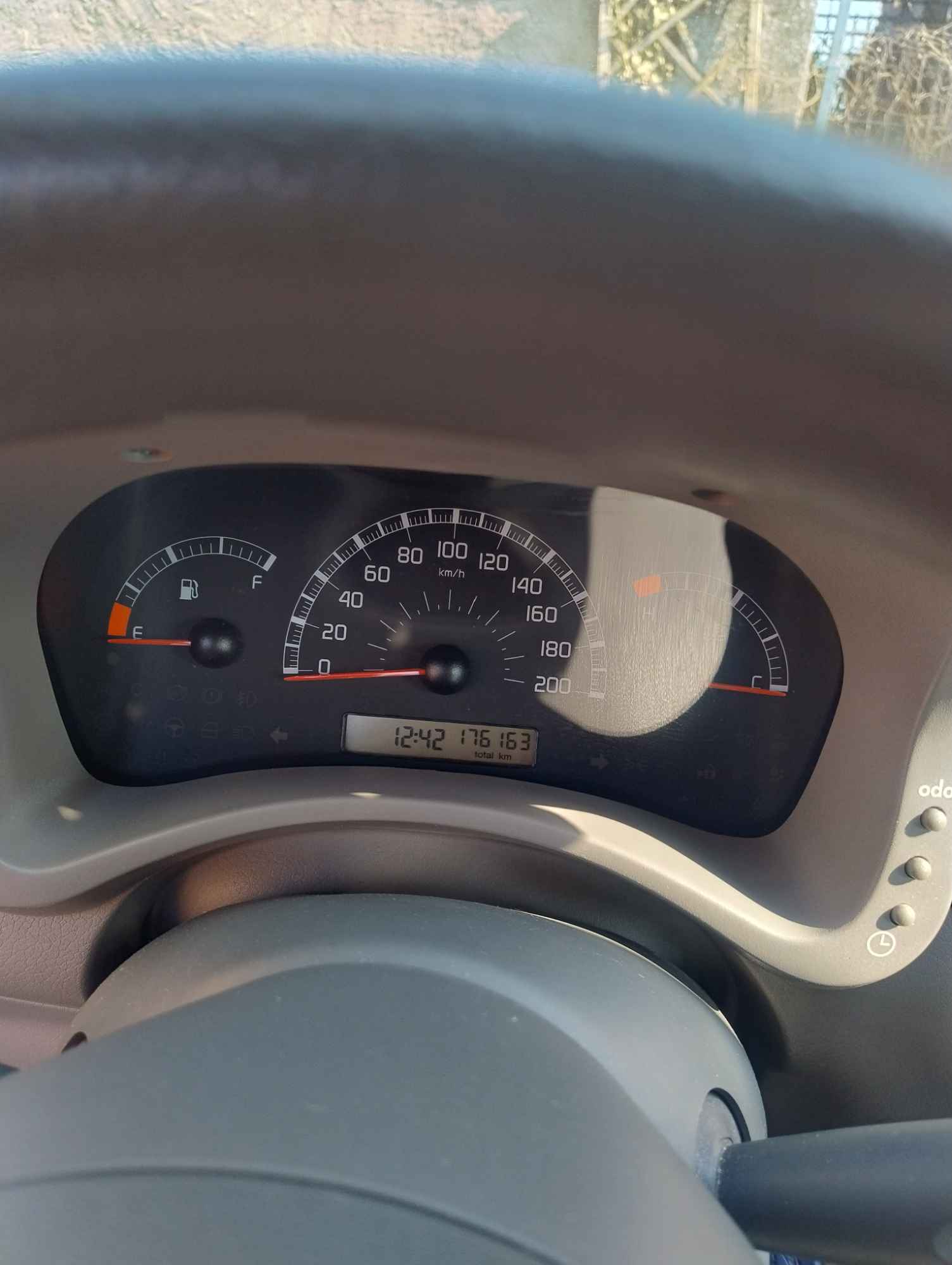 Sprzedam samochód osobowy Fiat panda Suwałki - zdjęcie 2