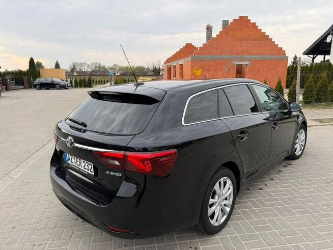 Toyota Avensis Piękna 2.0 Disel Nav3D Servis ASO Gwarancja 12 mc Grodków - zdjęcie 5