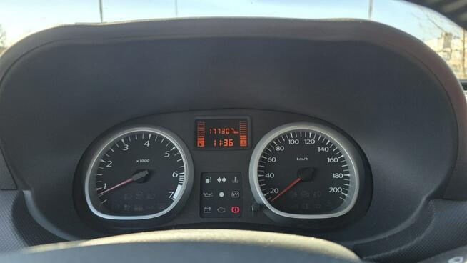 Dacia Duster Klima orurowana duza navi Lębork - zdjęcie 10