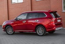 Mitsubishi Outlander Podzagajnik - zdjęcie 7