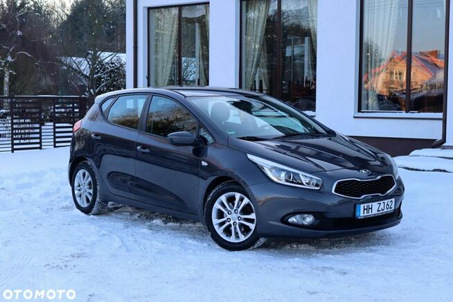 Kia Cee'd 1.6 GDI Dream Team Edition Ostrów Mazowiecka - zdjęcie 5