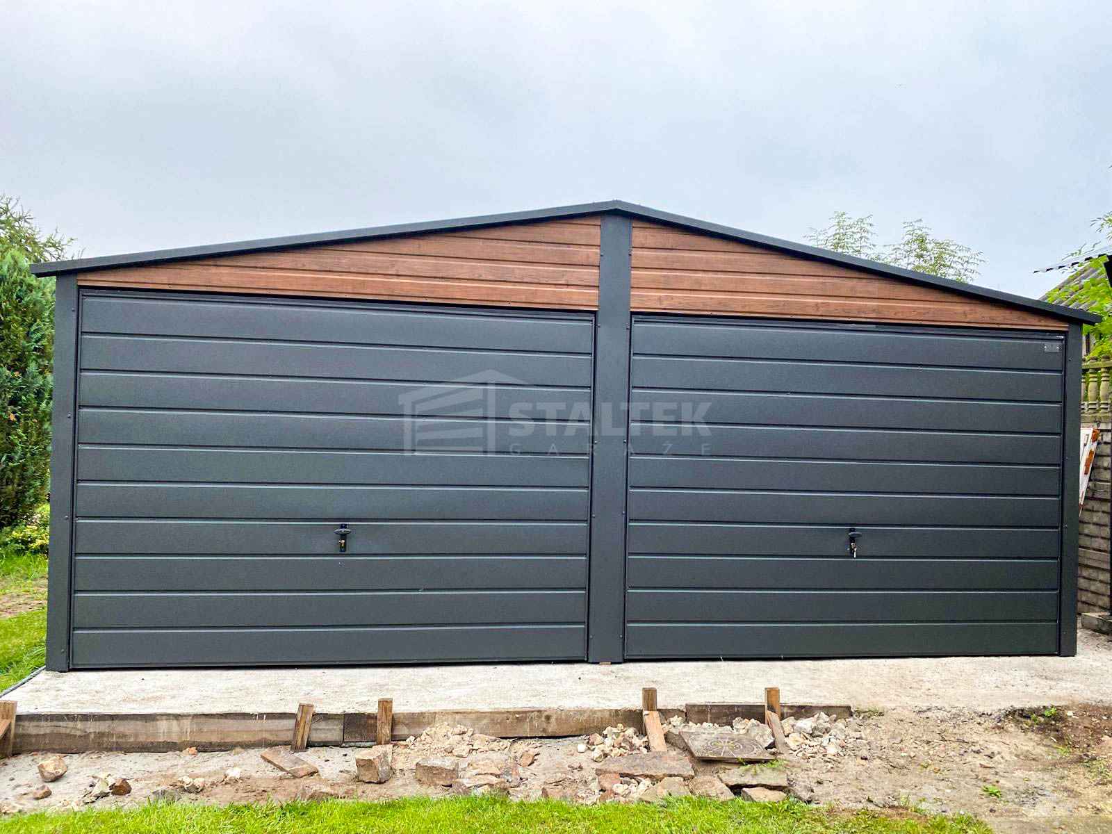 Garaż blaszany 6x5,8 2x brama uchylna drzwi okno  dach  ST247 Gniezno - zdjęcie 2