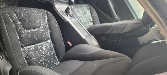 Volvo V60 2011 163KM 2.0 Diesel Uszkodzony Grunwald - zdjęcie 6