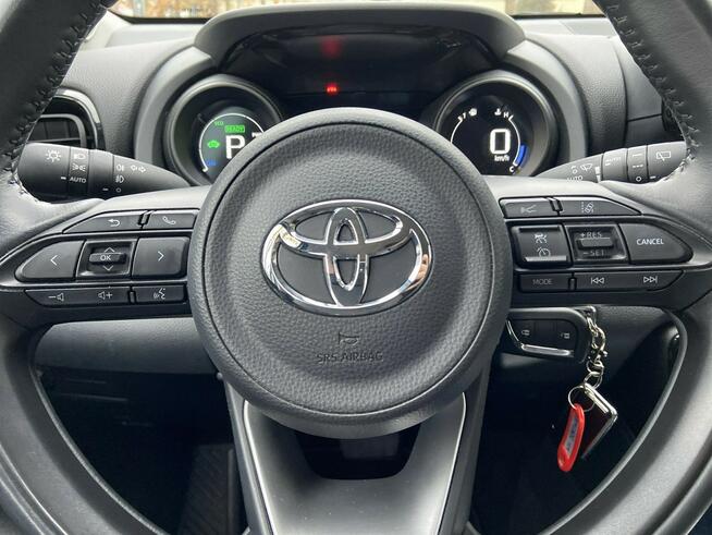 Toyota Yaris 1.5 HSD 116KM COMFORT STYLE TECH, salon Polska, gwarancja Warszawa - zdjęcie 11