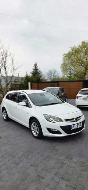 Opel Astra- 1.6 diesel- 2014r. Grodzisk Mazowiecki - zdjęcie 8