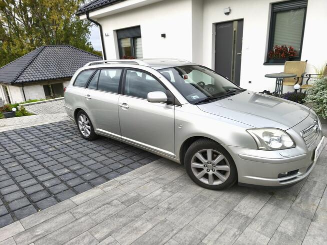 Toyota Avensis 1,8 benzyna 2006r. Bogato wyposażona Myślibórz - zdjęcie 5