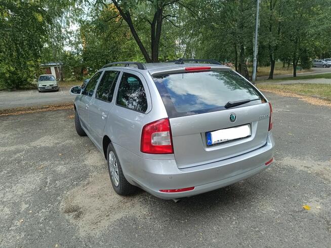 Skoda Octavia II 1.6 TDI Ambiente Katowice - zdjęcie 4