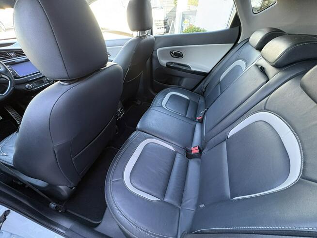 Kia Cee'd 1.6 CRDi | Stan BDB | Podgrzewana kierownica | Pyzdry - zdjęcie 8