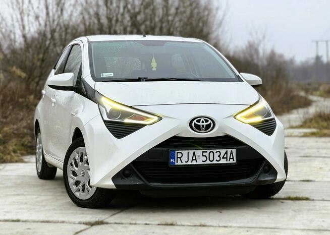 Aygo, Salon Polska, 1 właściciel, Vat 23% Rzeszów - zdjęcie 3