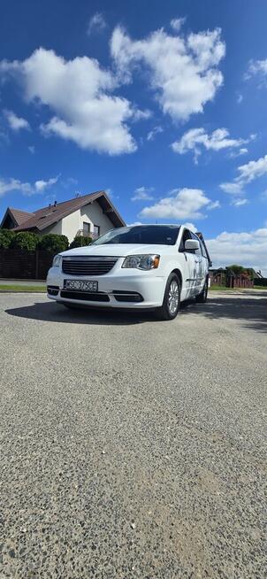 Chrysler Town &amp; Country Sochaczew - zdjęcie 1