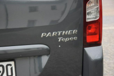 Peugeot Partner 1.6HDI 2013r/ Klima/ Led/ Hak/ 5-Osobowy/ Sprowadzony Tarnogród - zdjęcie 12