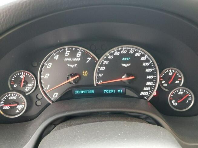 Chevrolet Corvette / 6.2 430KM / niski przebieg / Tarnów - zdjęcie 9