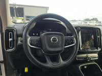 Volvo XC 40 Bogata wersja wyposażenia / AWD / B5 / niski przebieg Chwaszczyno - zdjęcie 9