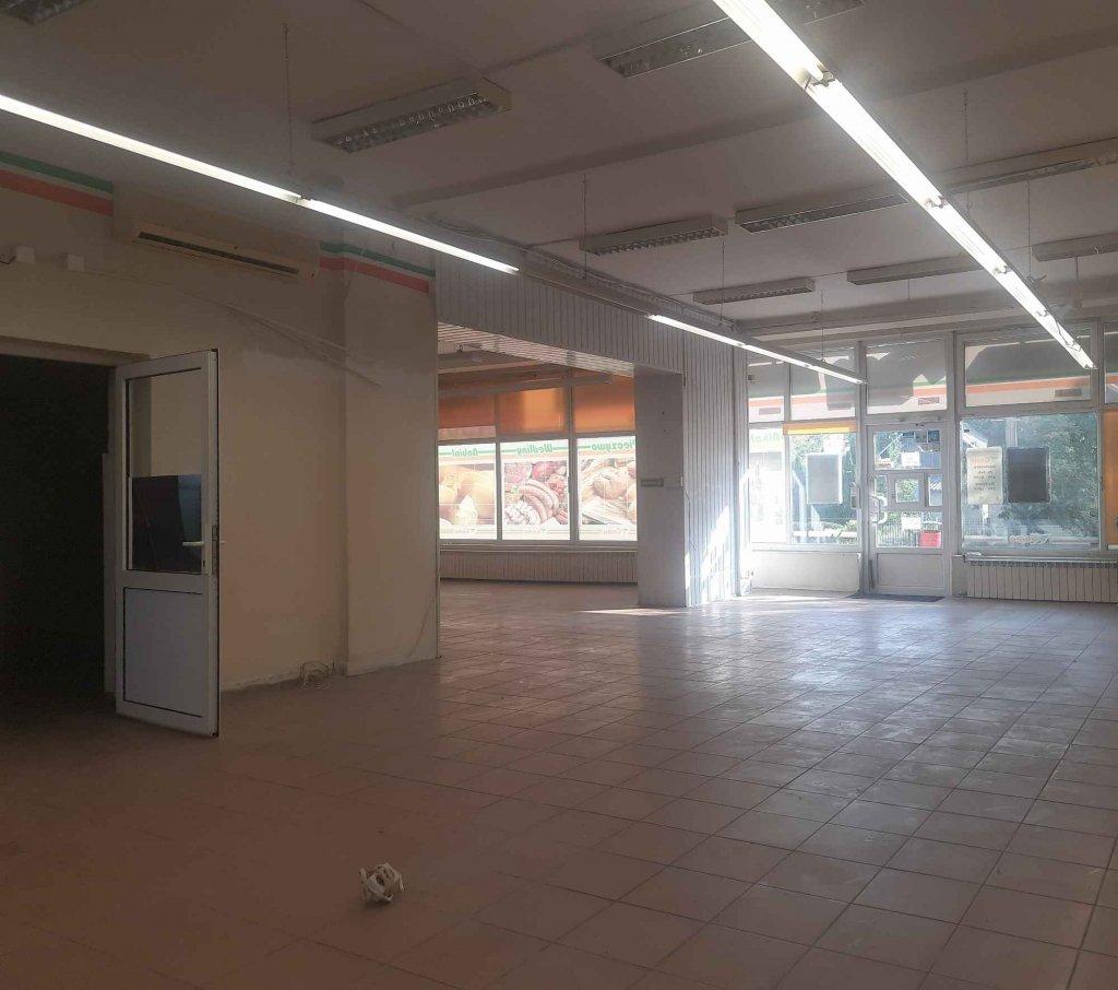 Przetarg ustny: lokal usługowy ul. Batorego 27 w Hajnówce Hajnówka - zdjęcie 1