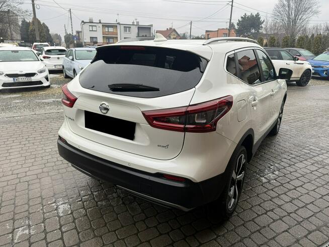 Nissan Qashqai 1,6 DIG-T 163KM  Klima  Navi  Kamera 360*  Panorama Orzech - zdjęcie 7