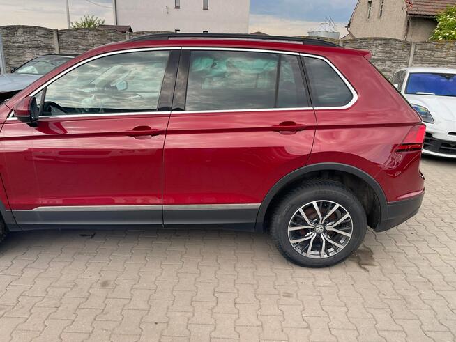 Volkswagen Tiguan 4Motion Klimatronik Aktywny tempomat Gliwice - zdjęcie 7