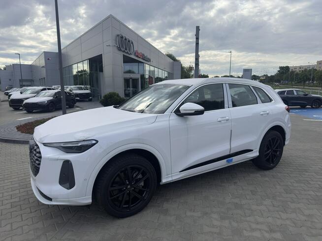 Audi Q5 TFSI 204KM quattro S tronic Radom - zdjęcie 2