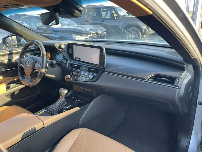 Lexus ES300 EU Omotenashi Hybryda Skóra Kamery360 Pamięć Wentylacja Gliwice - zdjęcie 10