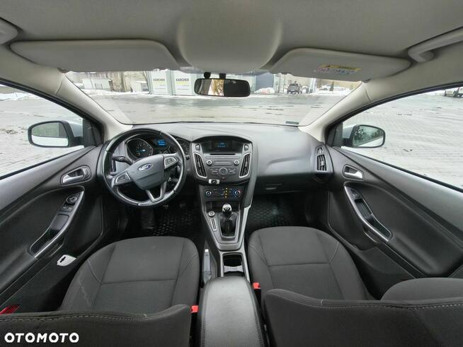 Ford Focus 1.6 Trend Tarnowskie Góry - zdjęcie 10
