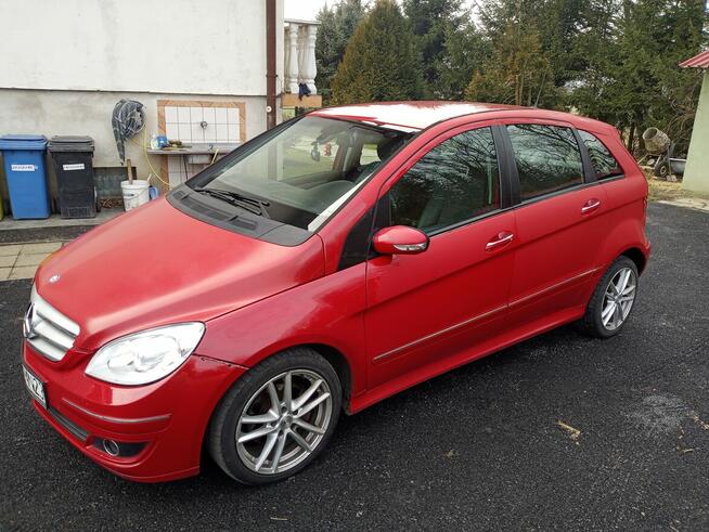 Mercedes b180 2.0d Oleszna Podgórska - zdjęcie 1