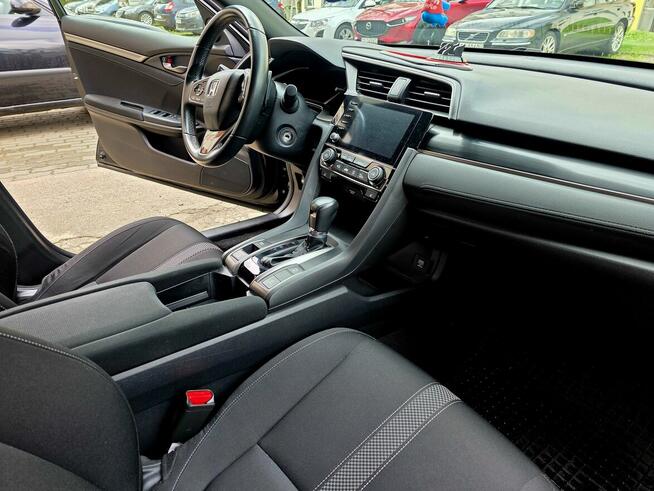 Honda Civic 1.0 i-VTEC Turbo CVT Elegance Sosnowiec - zdjęcie 6