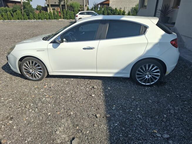 Alfa Romeo Giulietta Distinctive 105 KM JTDM 1.6 2012 Ściborzyce - zdjęcie 9