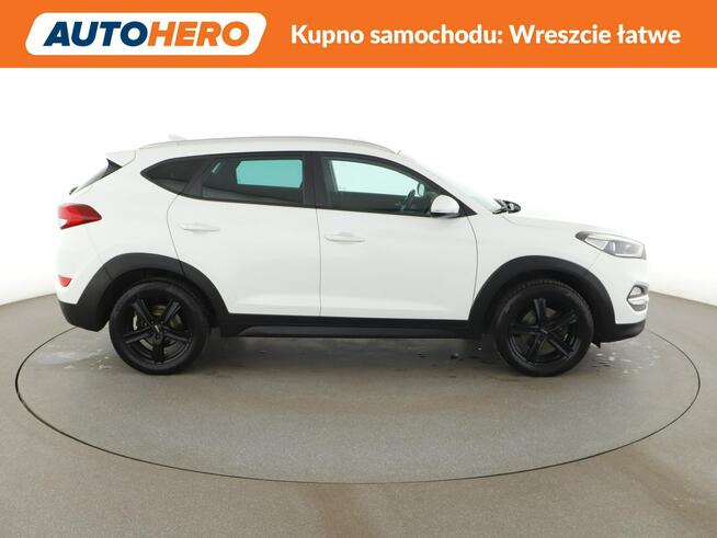 Hyundai Tucson 4x4 177KM navi grzane fotele hak kamera tempomat Warszawa - zdjęcie 9