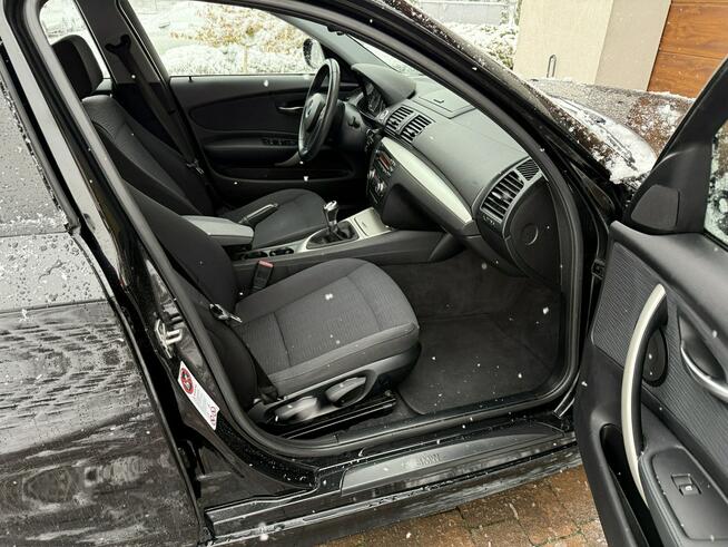 BMW 116 11r. 2.0 benzyna ładna zadbana klimatronik czujniki Konradów - zdjęcie 8