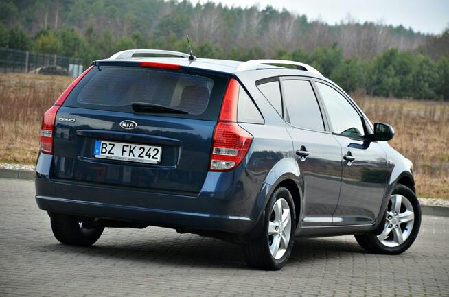 Kia Cee'd 1,6Benzyna*125KM*Lift*Niemcy*Serwis Ostrów Mazowiecka - zdjęcie 10