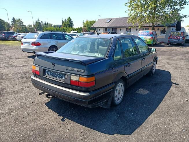 Volkswagen Passat 1.8 92r Tarnów - zdjęcie 4