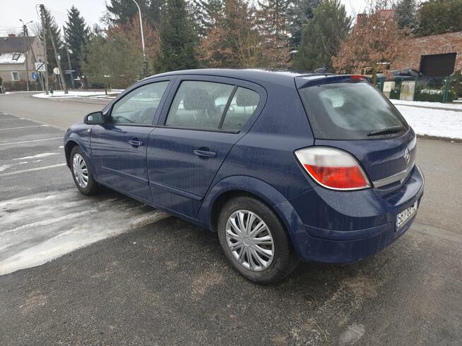 Opel Astra H 1.7cdti 100KM 2004r Wrocław - zdjęcie 2