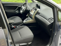 Toyota Verso 1.8 Benzyna opłacony Automat Gostyń - zdjęcie 6