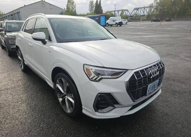 Audi Q3 PREMIUM PLUS / S-Line / Quattro Wrocław - zdjęcie 3